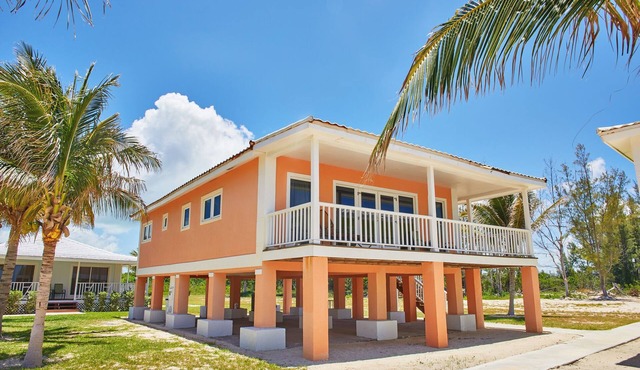 Ocean Front 3 Bedroom Villa in West Grand Bahama Island in Bootle Bay