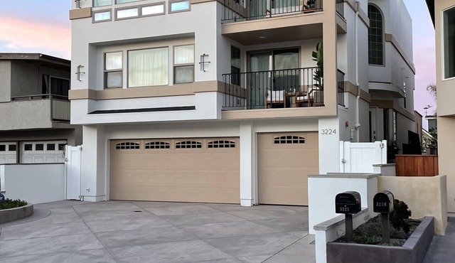 OCEAN VIEWS in Oxnard