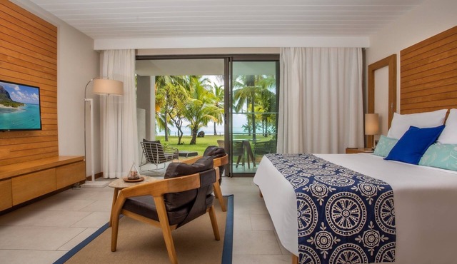 Paradis Beachcomber Golf Resort & Spa in Le Morne