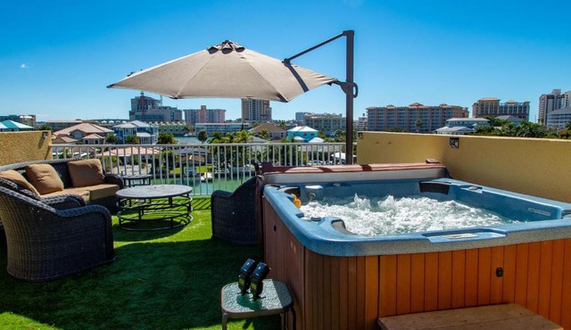 Paradise Cove Townhome 145-3 - Premium Waterfront Community in Clearwater Beach