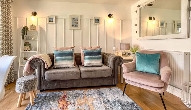 Perfect Cornish Holiday Pad - 10 Min Walk to Beach! in Torpoint