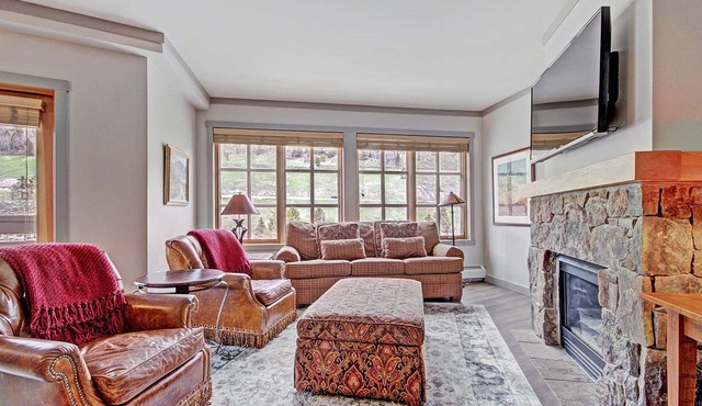 Perfect Passage To Copper Mountain with available hot tub! PP327 in Copper Mountain