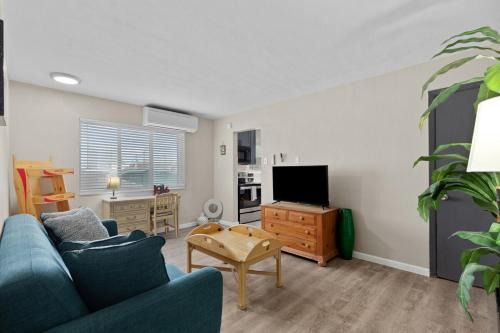 Private 1BR for Two on Morganford in Saint Louis