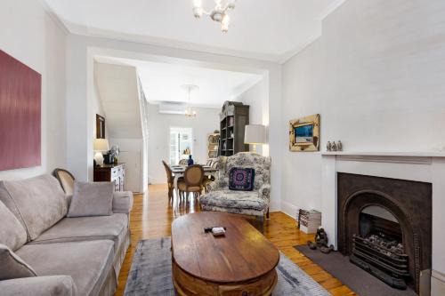 Pyrmont Self-Contained Terrace House (64 BUL) in Sydney
