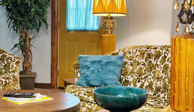 Retro 1946 Villa Retreat in St. Walburg, the gateway to nature’s lakes & forest. in St. Walburg
