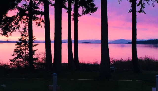Spectacular Waterfront Home. Breathtaking ocean views. in Fanny Bay