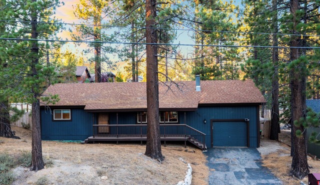 Steps to Trails & Minutes to Heavenly + Firepit | Bluewood Cabin by AvantStay in South Lake Tahoe