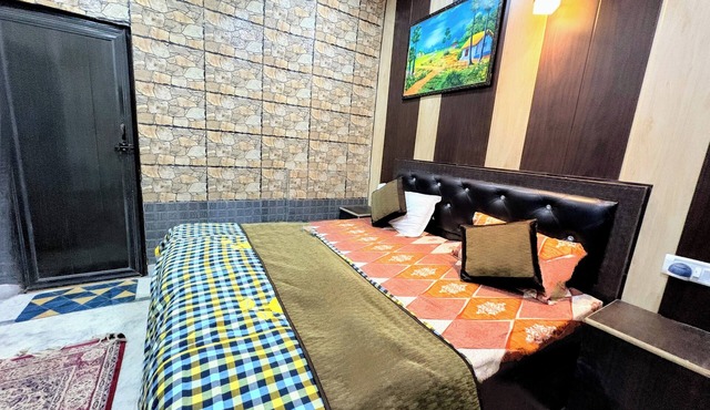 Sukoon Homestay: Peaceful stay, tasty food, comfort in nature. in Agra