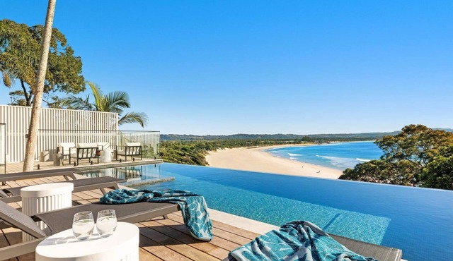 Sway - stunning 5 BR beach house with pool in Byron Bay