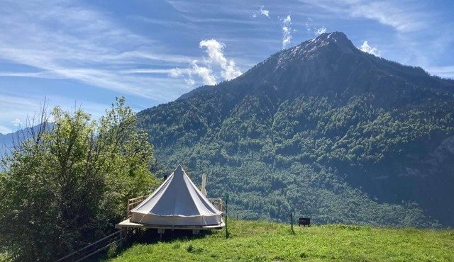Tent holidays Into the Wäid "Panorama tent" in Ennetmoos