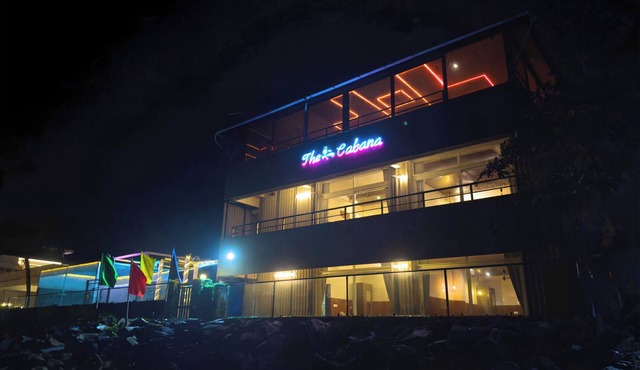 The Cabana - Luxurious Oceanfront villa in Kochi ! in Kochi