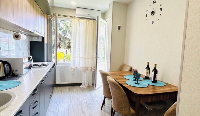 Tranquil 2-bedroom apartment with AC in charming Mtskheta in Mtskheta
