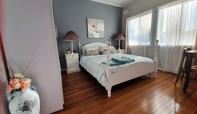 Unit 4 - Wanda Beach and Cronulla Golf Course - 5 min walk - Quiet street in Cronulla