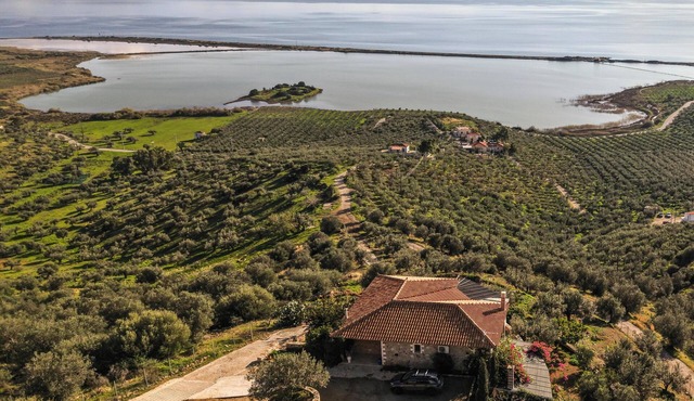 Villa Karima Sunset & Sea Views, Sea & Sunset View Villa Karima | Private Jacuzzi in Argolida