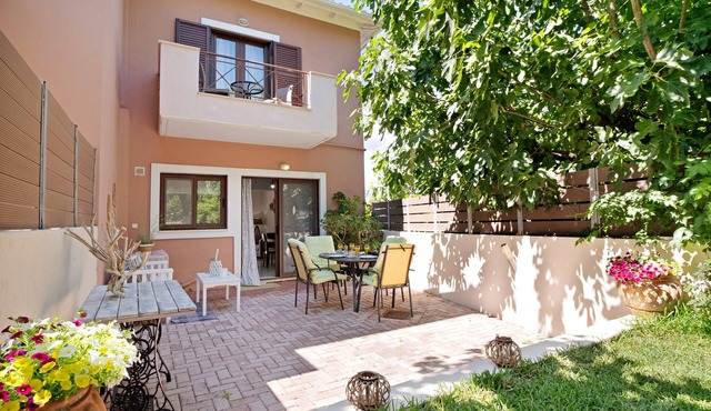 Villa 'Prolithia 1' with Sea View, Wi-Fi and Air Conditioning in Lefkada