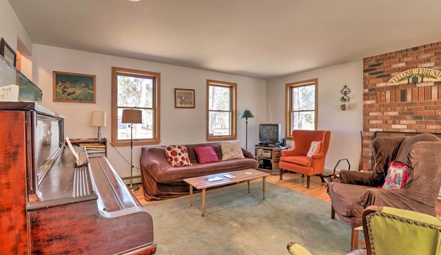 Wellfleet Villa w/ Deck 1 Mi to Trails & Coastline in Wellfleet