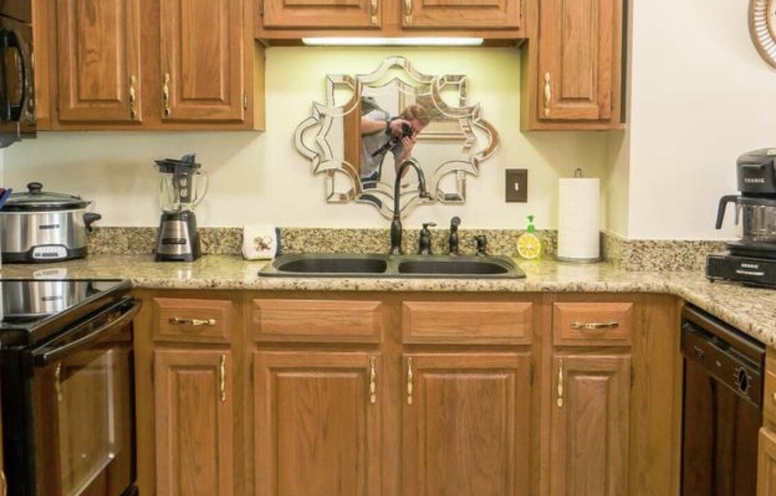 Photo of Kitchen in Shangri-La Estates