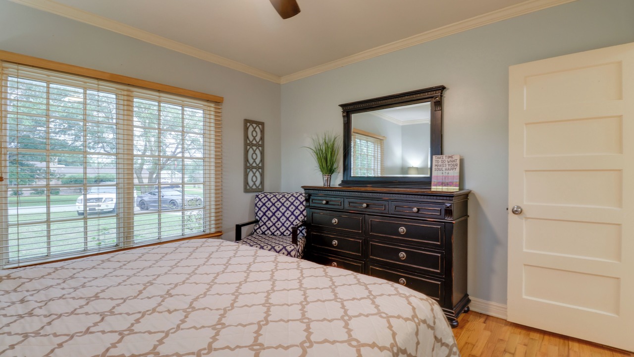 Photo of Bedroom in Jay