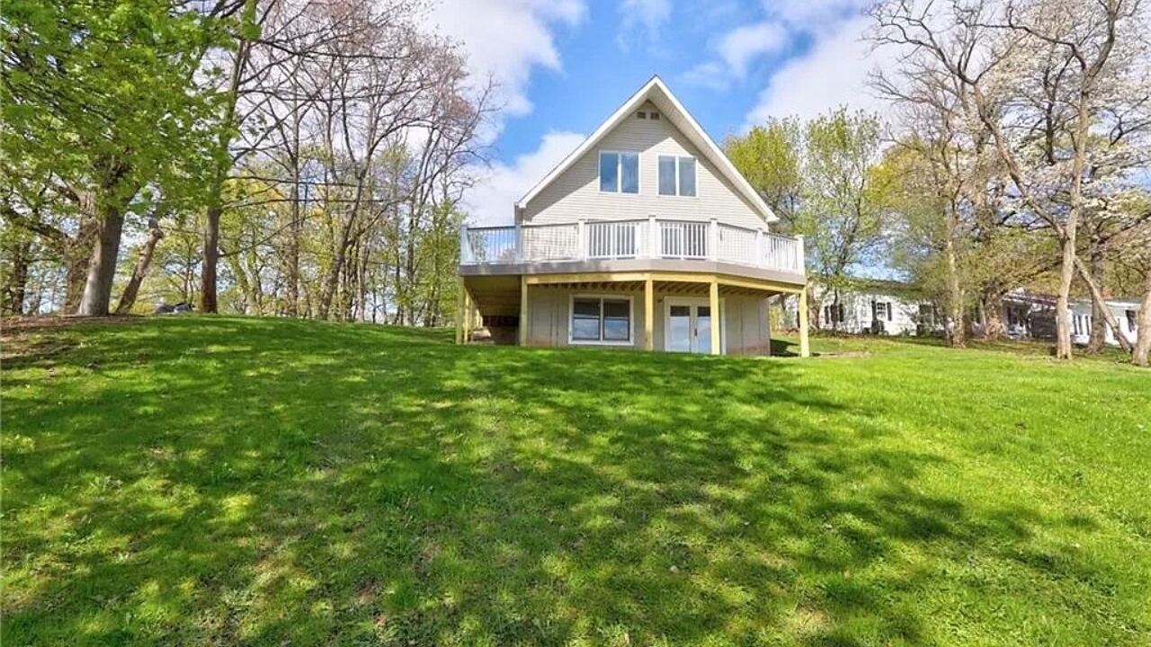 Photo of Outdoor in Seneca Falls