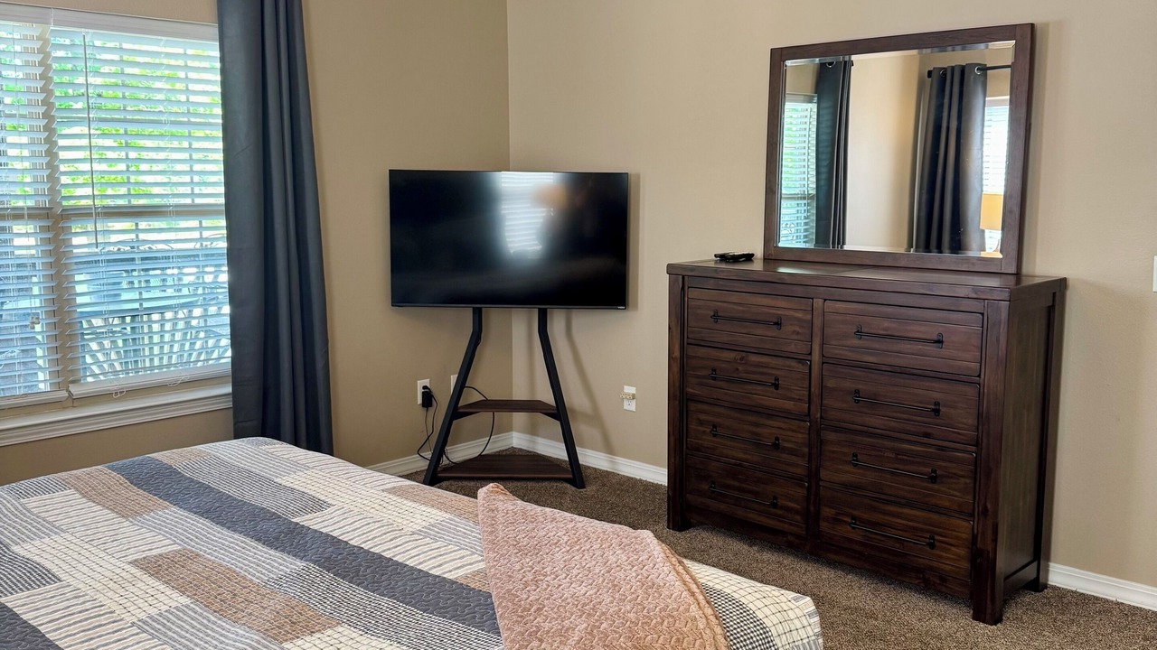 Photo of Bedroom in Hollister