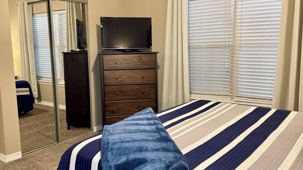Photo of Bedroom in Hollister