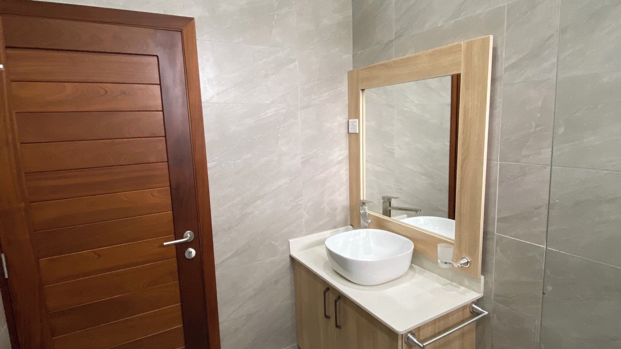 Photo of Bathroom in Pereybere