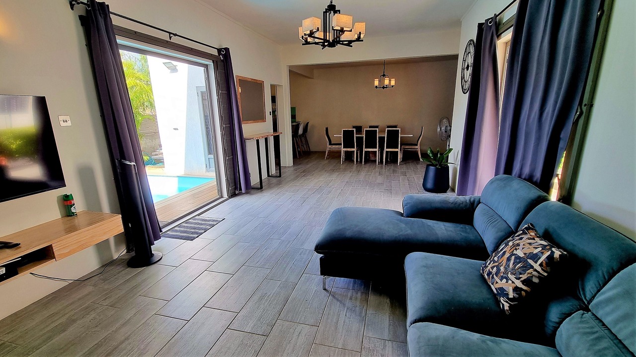 Photo of Livingroom in Pereybere