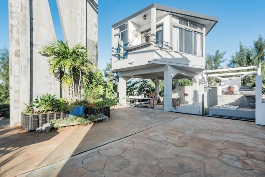 Photo of Patio Balcony in Pointe Aux Sables