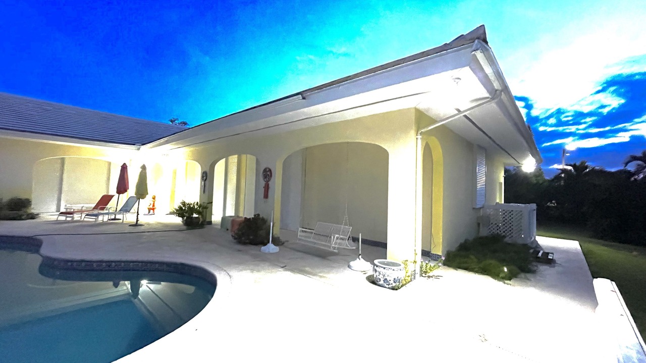 Photo of Outdoor in Bahamas Terrace