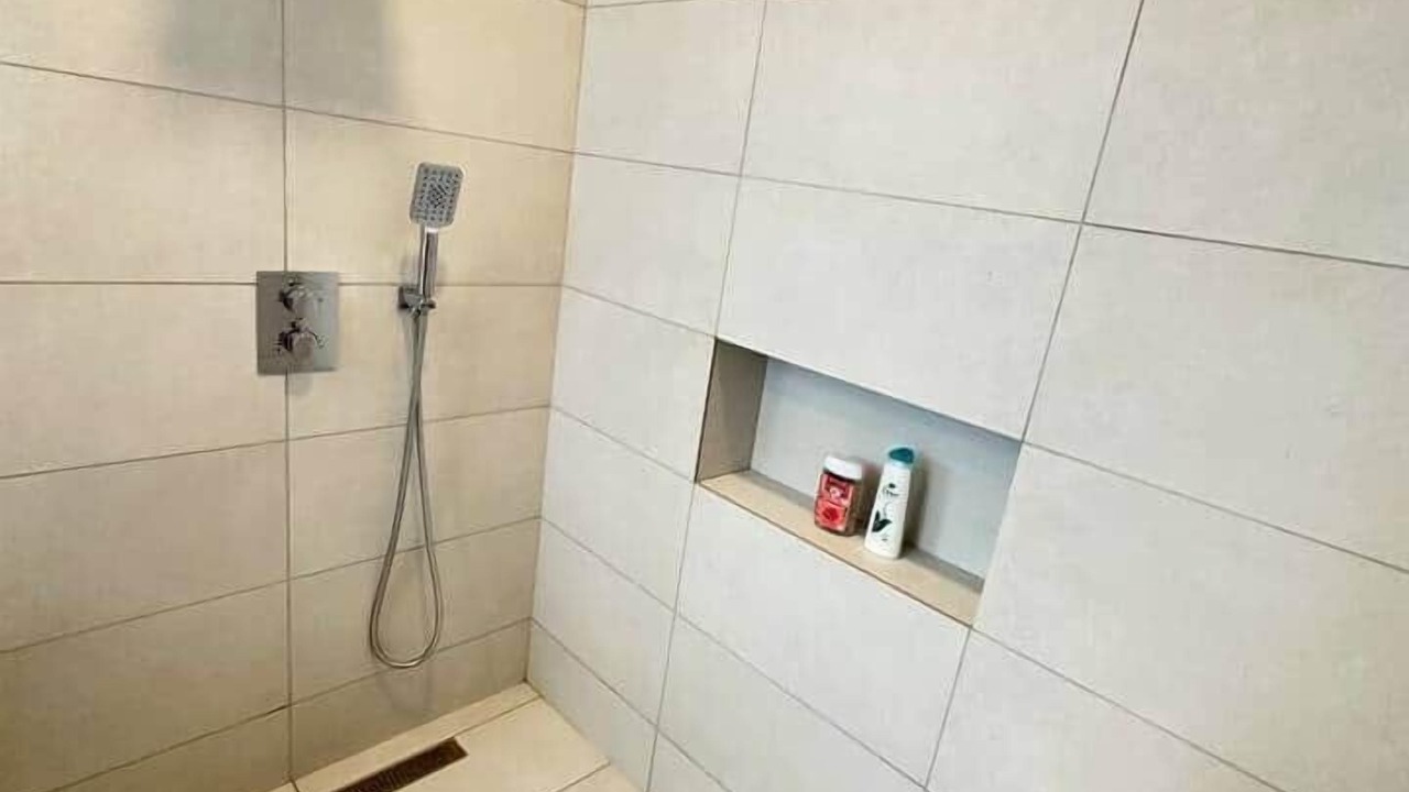 Photo of Bathroom in Pointe aux Canonniers