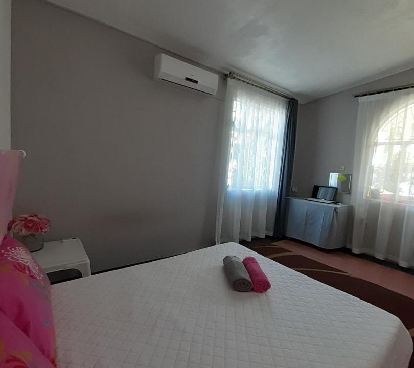 Photo of Bedroom in Pointe aux Canonniers