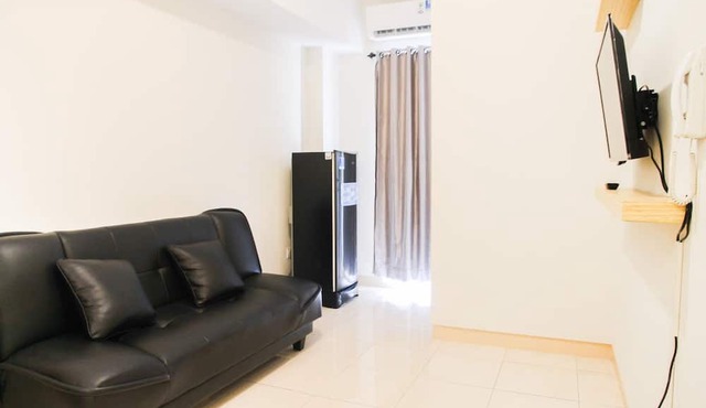 Simply Minimalist 2BR The Springlake Apartment in Bekasi