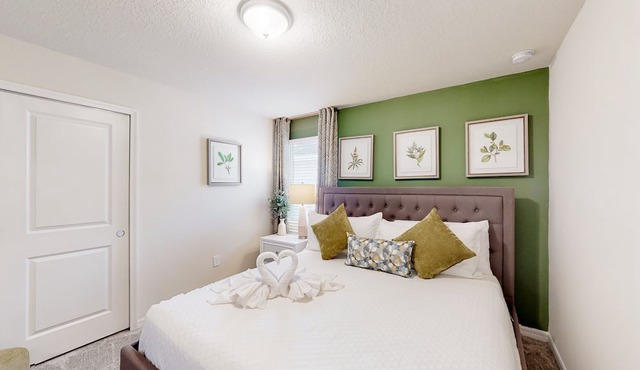 Sweet Retreat, Windsor Island Resort Near Orlando And Disney, By Shine Villas 8 Bedroom Villa in Davenport