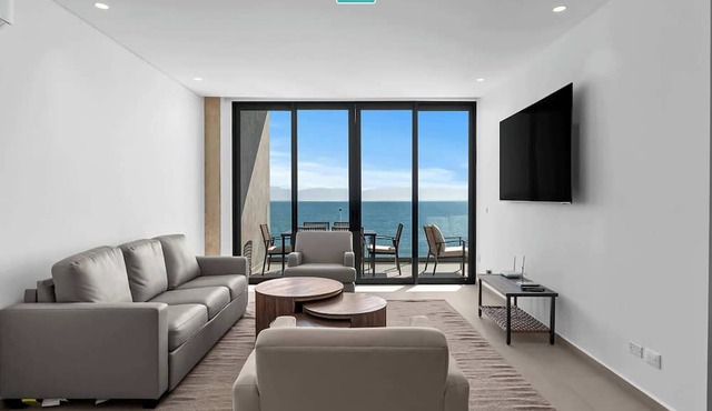2BR Beachfront 7th Floor Amazing Views | Arama Bay in Bucerías
