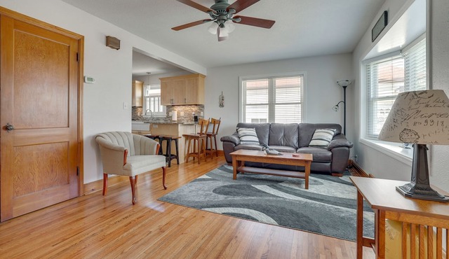 Lake Pepin Retreat: Walk to Beach & Marina! in Lake City