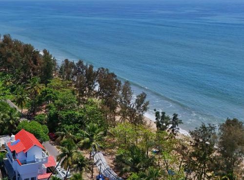 Lighthouse Villa in Cherai Beach