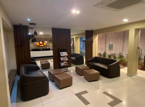 Miles Inn Hotel in Hassan