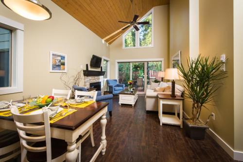 Oceanside Village Resort in Parksville