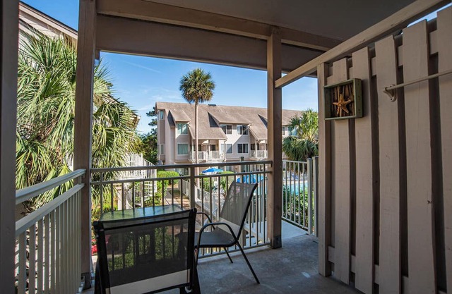 Courtside 53 - Recently Renovated 2 Story Townhouse in Forest Beach in Hilton Head Island